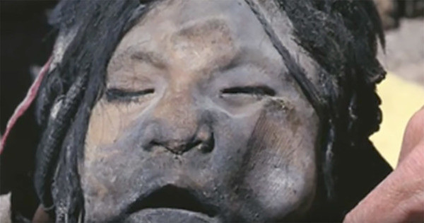 500 yıl önce hayatını kaybeden genç kız mucizelere neden olacak - Resim: 3