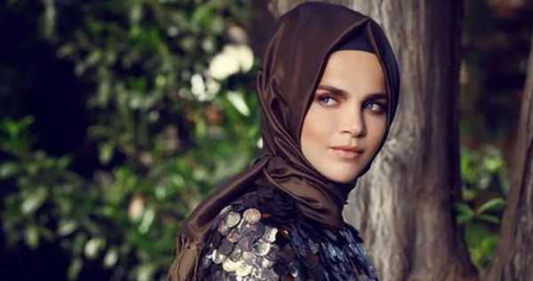 Tuğçe Kazaz'ın LGBT açıklaması herkesi ikiye böldü! "Tercih değil dayatmadır" - Resim: 3