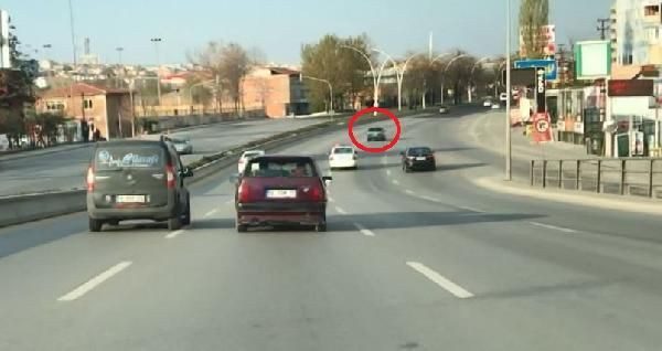 Ankara sokaklarında hareketli dakikalar! 20 kilometre kaçtı ama kurtulamadı - Resim: 1