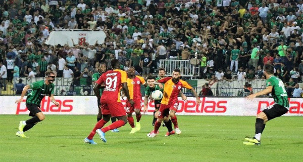 Galatasaray'ı mağlup etti! Yeni transferlere yelken açıyor - Resim: 0