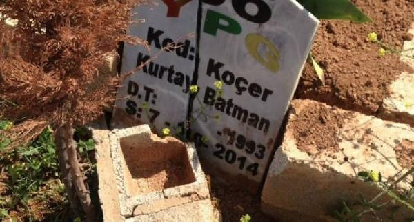 YPG'nin terörist mezarlığında 'mezar taşı' operasyonu - Resim: 3