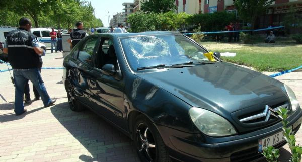 Her şeyden habersiz bakışı yürekleri dağladı - Resim: 3