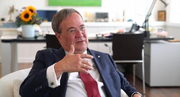 Almanya Başbakanı Merkel'in partisi CDU’nun yeni başkanı Armin Laschet seçildi - Resim: 0