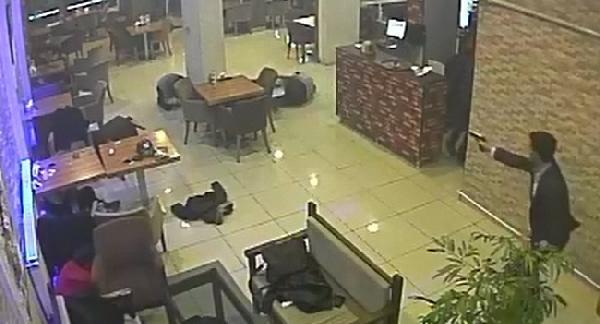 4 kişinin öldüğü olayın görüntüleri ortaya çıktı! - Resim: 4