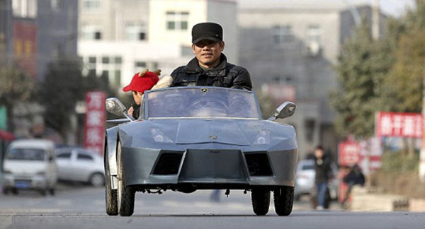 Çinli dededen torununa minik Lamborghini! - Resim: 3