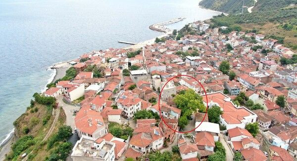 Bursa'da satışa çıkan 600 yıllık kilisenin fiyatını duyan şaştı kaldı! Takas seçeneği de var - Resim: 1