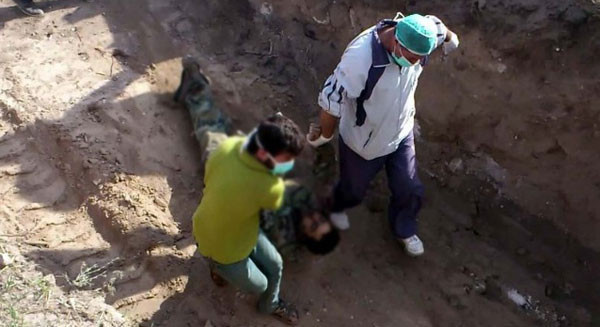 Bir kamyon ceseti böyle gömdüler! - Resim: 3