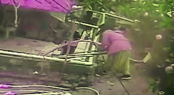 Antalya'da hurdacı kadının yaptıklarını görünce şaştı kaldı! 1 hafta sonra fark etti: Kameraları izleyince... - Resim: 1