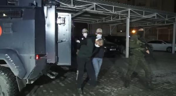 Interpol ekipleri Irak'ta yakaladı! PKK'lı terörist Türkiye'ye getirildi - Resim: 0