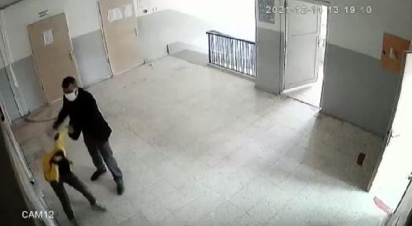 Aksaray'da öğrencisini döven öğretmen yarın hakim karşısında! 9 kez tokat atmış - Resim: 0