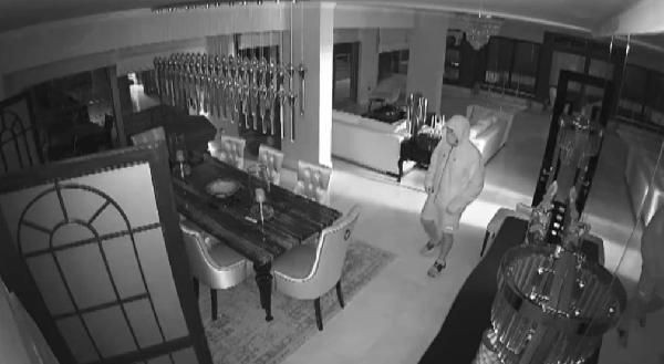 İstanbul'da koronavirüs hastası hırsız soygunu yaptıktan sonra öldü! - Resim: 4