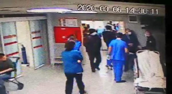 'Koronavirüs kaptım' diye hastaneyi birbirine kattı - Resim: 0