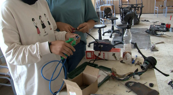 İstanbul'da liseli gençlerden yerli otomobil! Az enerjiyle uzun menzil - Resim: 0