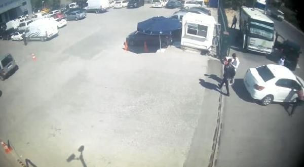 İstanbul'da polisin hamlesi şüphelileri şaşkına çevirdi - Resim: 1