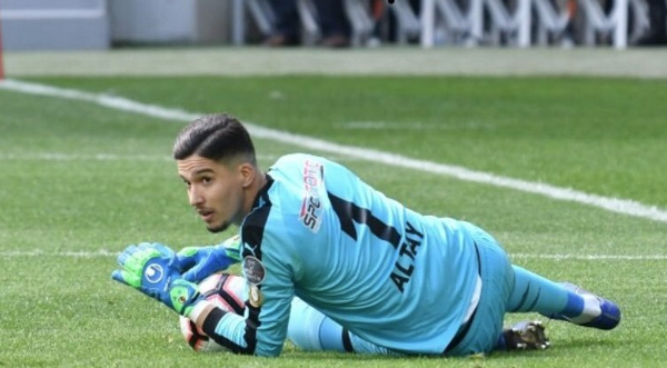 Fenerbahçe yeni kalecisini buldu! Ersun Yanal'ın 1 numarası olacak - Resim: 0