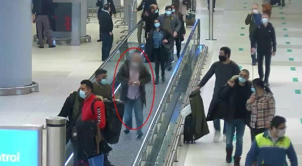 Napolyan'un altın paraları İstanbul'da yakalandı! Tam 153 adet - Resim: 3