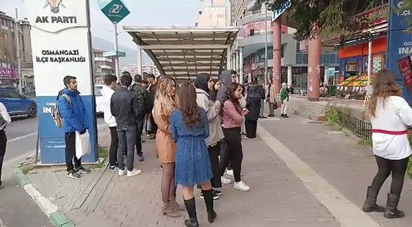 5.1'lik Marmara depremi öncesi telefonlara gelen mesaj gündem oldu: Herkes aktif etsin - Resim: 3