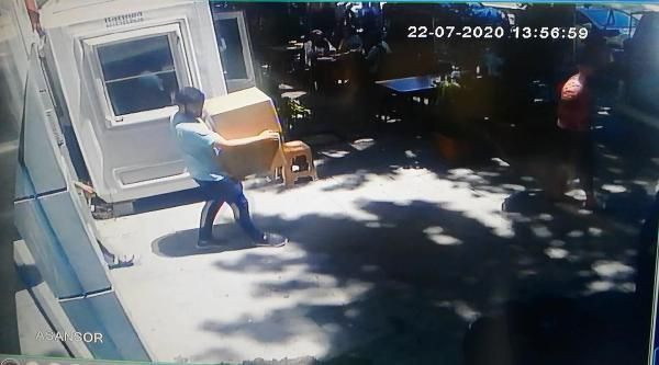 2'nci kattan düştü! Sultangazi'de dehşet anları anbean görüntülendi - Resim: 2