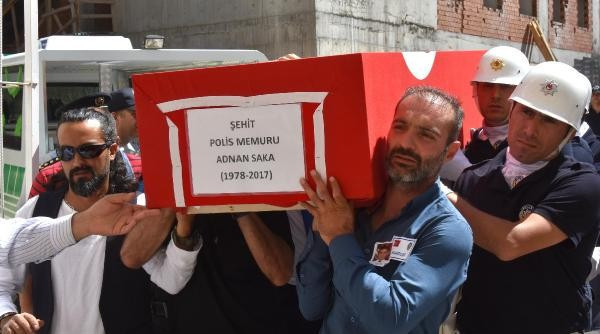 Feryatlar yükseldi: Adnanım bir baba de bana - Resim: 4