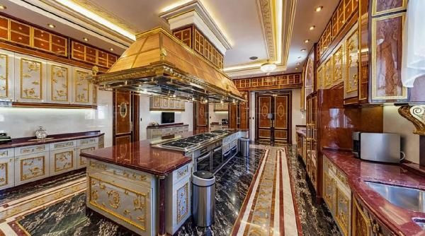 Süper lüks malikane satışa çıkarıldı! İçini görenler hayran kaldı - Resim: 3