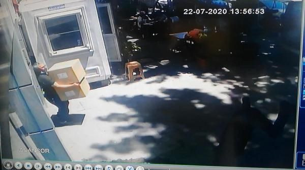 2'nci kattan düştü! Sultangazi'de dehşet anları anbean görüntülendi - Resim: 1