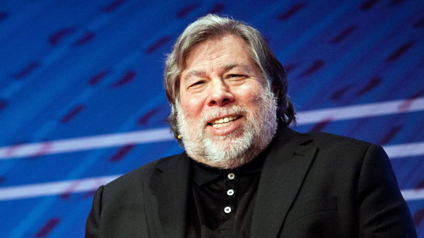 Apple'ın kurucusu Steve Wozniak uyardı: Facebook'u silin - Resim: 0