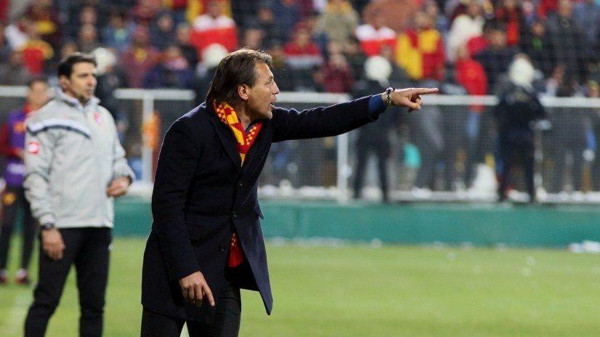 Göztepe büyük hedefler koyduğu sezona kötü başladı - Resim: 0