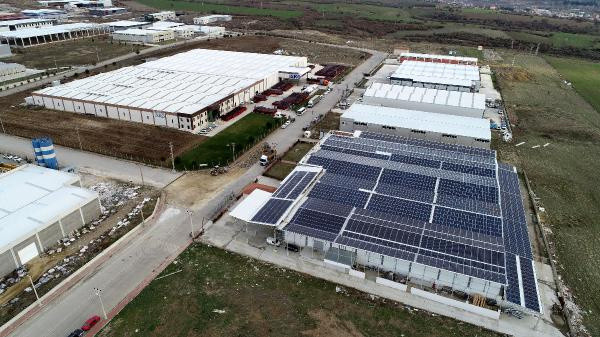 Fabrikasının çatısına ikinci fabrikayı kurdu! Aylık geliri 100 bin lirayı buldu - Resim: 0
