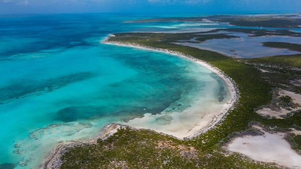 Ada dudak uçuklatan fiyata satışa çıktı! 20'den fazla talip var - Resim: 0