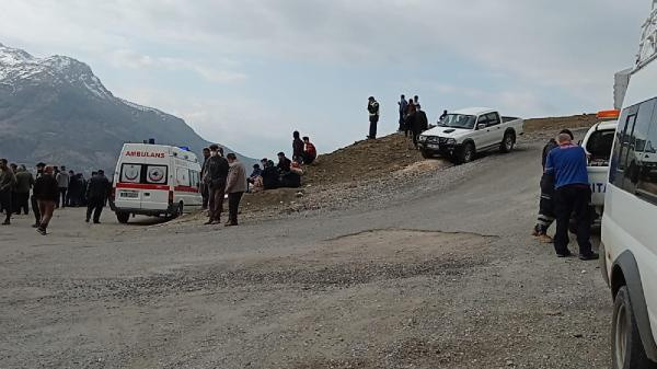 Süleyman Soylu'dan Batman'daki kazaya ilişkin açıklama: 16 kişilik kapasitesine rağmen 26 kişi taşınmış - Resim: 0