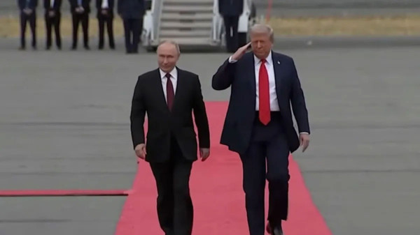 Trump ve Putin Alaska’da bir araya geldi - Resim: 0