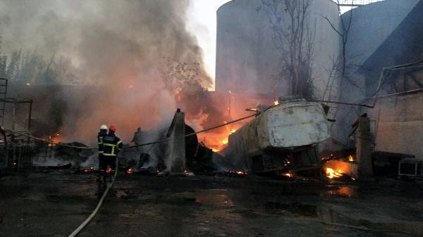 Adana'da korkutan yangın: Alevler paniğe neden oldu! - Resim: 1