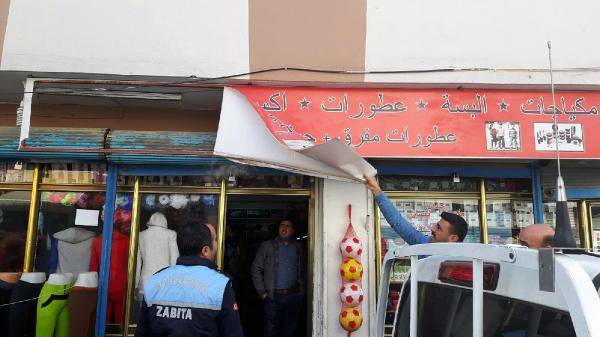 Adana'da Arapça tabelalar kaldırıldı - Resim: 4