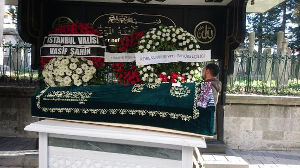 'Ayla' yetim kaldı: Son yolculuğa birlikte uğurlandılar! - Resim: 2