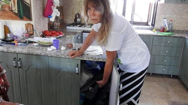 Aynur Aydan'ı soya soya bitirdiler! Eski starın hali - Resim: 3