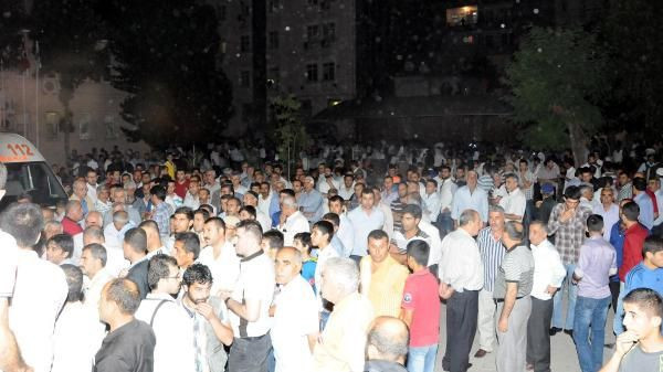 Diyarbakır'da kanlı gün: 8 ölü 4 yaralı - Resim: 4