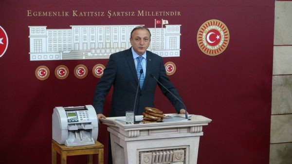 MHP'den protestolu toplantı - Resim: 1