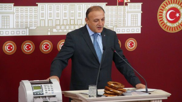 MHP'den protestolu toplantı - Resim: 3