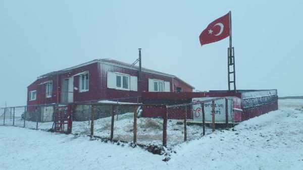 Kış yüzünü göstermeye başladı! Silve Yaylası beyaza büründü - Resim: 4