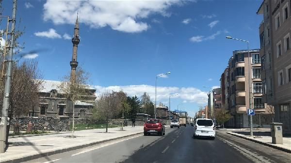 En az korona olan Kars'ta sayıyı patlattı! Boğa kesip dağıtmış - Resim: 2