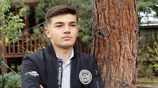 Trabzon'da 17 yaşındaki liseli genç Apple'nın reklam yüzü seçildi - Resim: 2