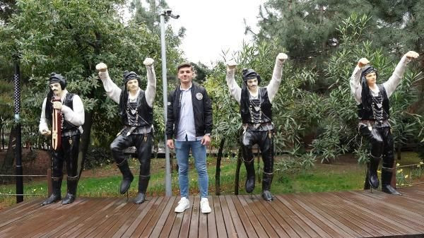 Trabzon'da 17 yaşındaki liseli genç Apple'nın reklam yüzü seçildi - Resim: 4