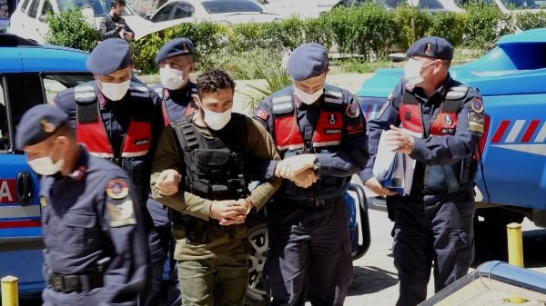 Tecavüz etti, göğsüne bıçak saplayıp başını taşla ezerek öldürdü! 4 yıllık sır aydınlandı - Resim: 3