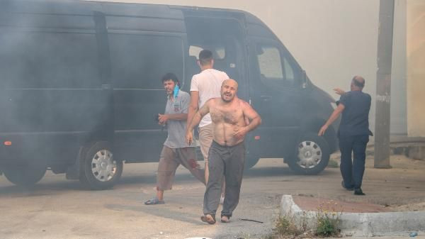 Antalya'da 2 milyon TL zarara uğradı! Ekmek teknesini kurtarmak isterken sırtı yandı - Resim: 3