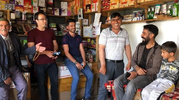 Kars'ta gülen adamı gören şaştı kaldı gece bile arıyorlar: Benim nerem hasta - Resim: 3