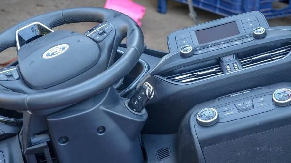 Muğla'dan çalınan otomobil Antalya'da bulundu! Paramparça etmişler - Resim: 2