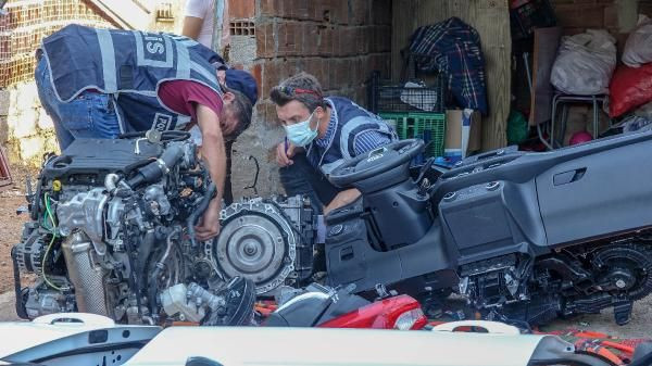 Muğla'dan çalınan otomobil Antalya'da bulundu! Paramparça etmişler - Resim: 4