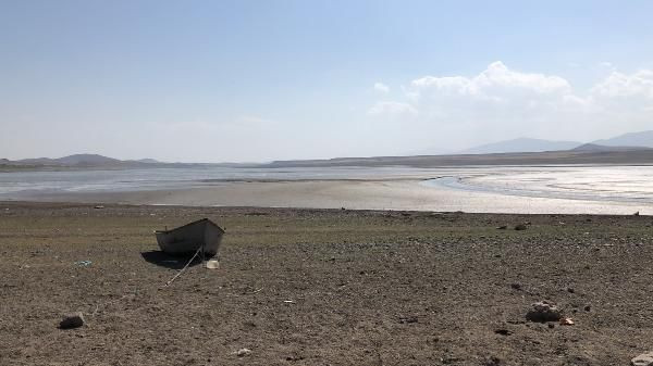 Sular çekilince korkutan görüntü ortaya çıktı: Bu yıl ilk defa... - Resim: 2