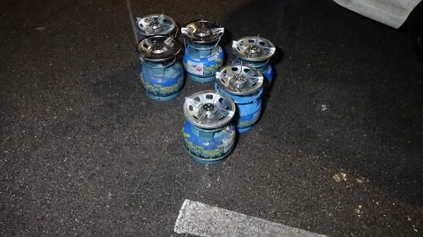 Olay yeri Antalya! Otomobiline koyduğu 6 piknik tüpü ile intihara kalkıştı - Resim: 1