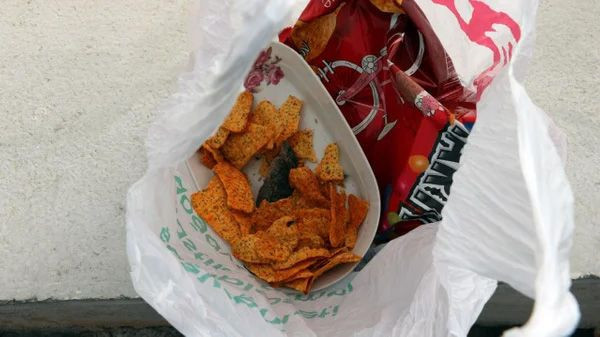 Cipsin içinden ölü fare çıktı kusanlar oldu! BİM'den fare açıklaması geldi - Resim: 3